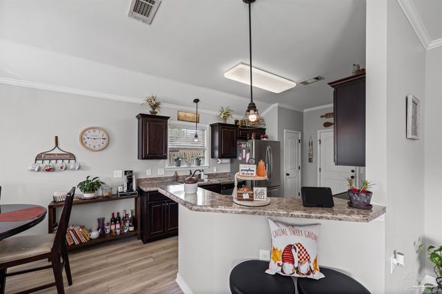 5764 Shady Glen Ct, Pace, FL 32571