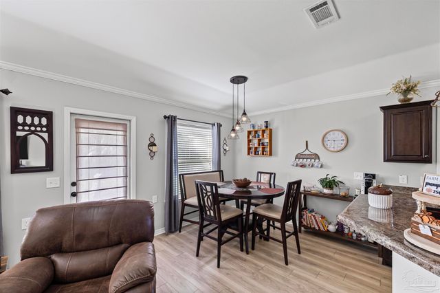 5764 Shady Glen Ct, Pace, FL 32571