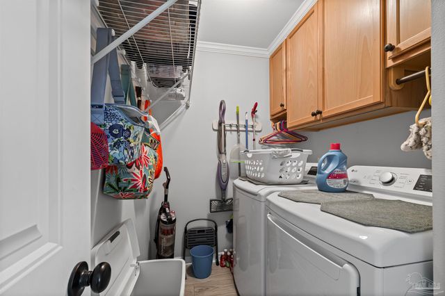 5764 Shady Glen Ct, Pace, FL 32571