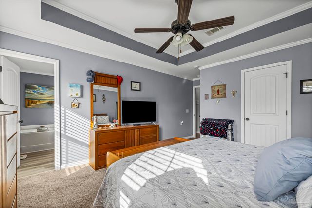 5764 Shady Glen Ct, Pace, FL 32571