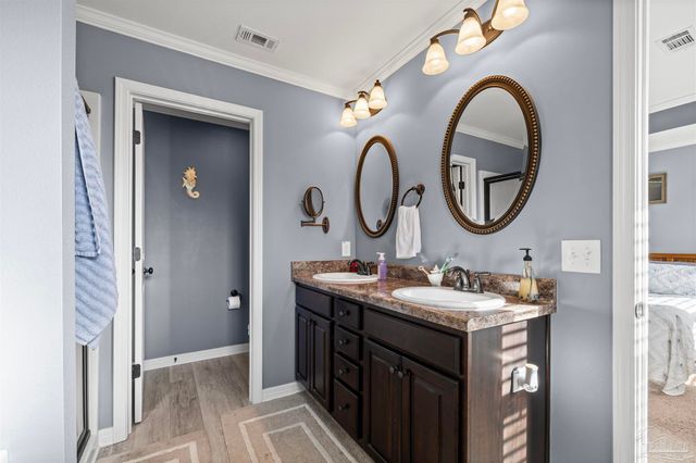 5764 Shady Glen Ct, Pace, FL 32571