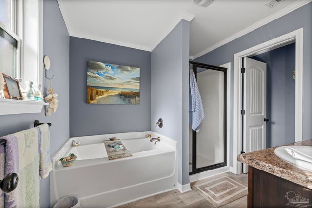 5764 Shady Glen Ct, Pace, FL 32571