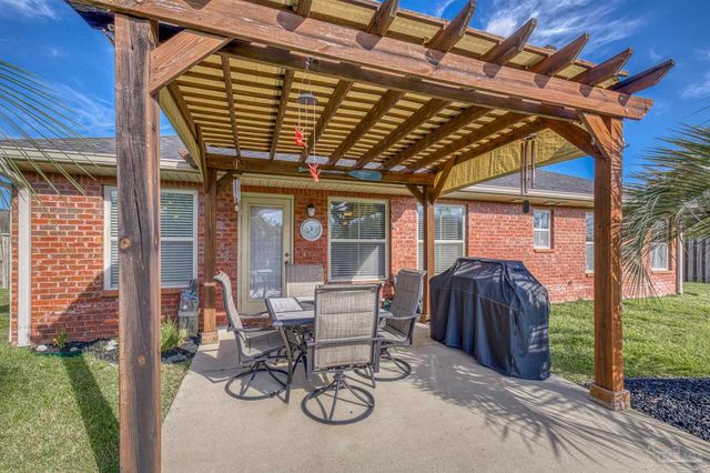 5764 Shady Glen Ct, Pace, FL 32571