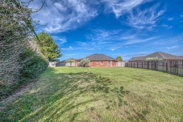 5764 Shady Glen Ct, Pace, FL 32571