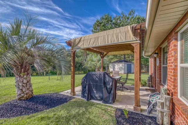 5764 Shady Glen Ct, Pace, FL 32571