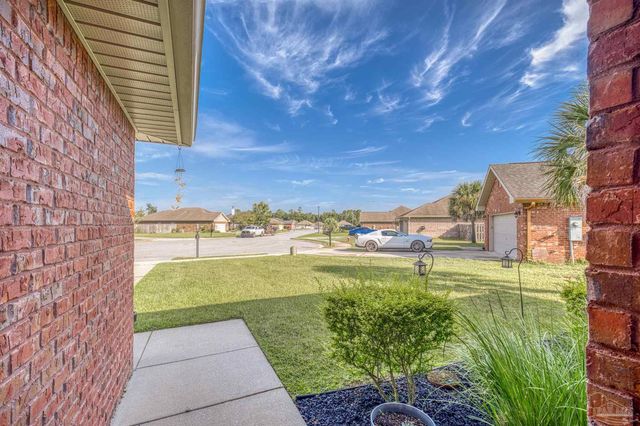 5764 Shady Glen Ct, Pace, FL 32571