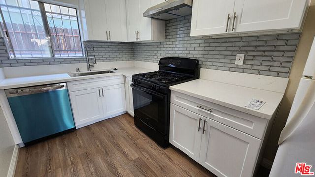 4732 Elmwood Avenue 3, Los Angeles, CA 90004