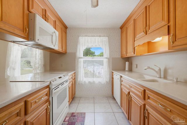 4320 Grant St, Pace, FL 32571