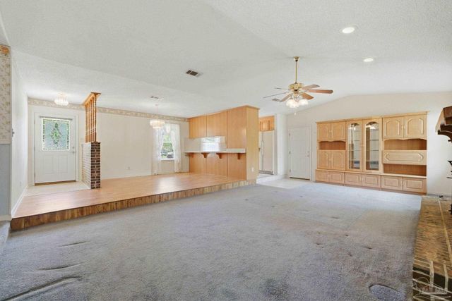 4320 Grant St, Pace, FL 32571