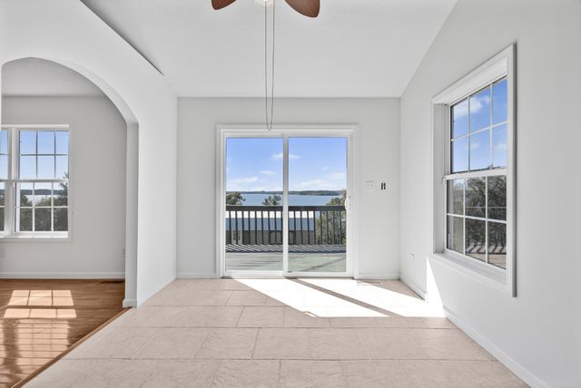 185 Sunset Pass, Big Sandy, TN 38221