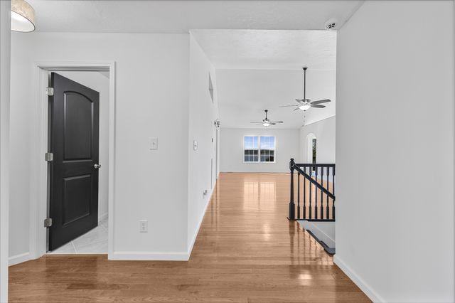 185 Sunset Pass, Big Sandy, TN 38221