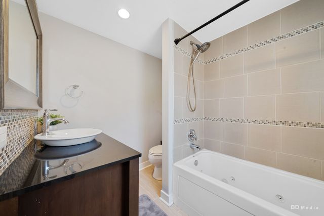 10548 S Springfield Avenue, Chicago, IL 60655