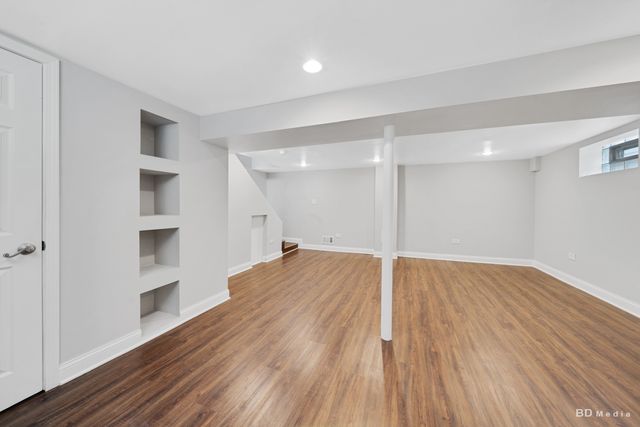 10548 S Springfield Avenue, Chicago, IL 60655