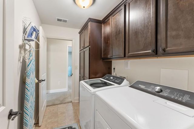 407 Riverwalk Manor Drive, Dallas, GA 30132