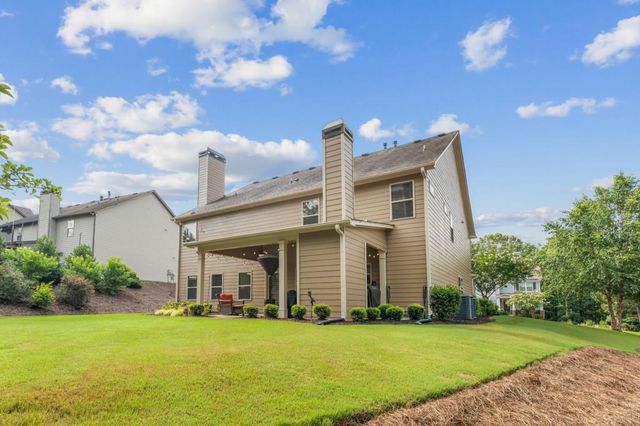 407 Riverwalk Manor Drive, Dallas, GA 30132
