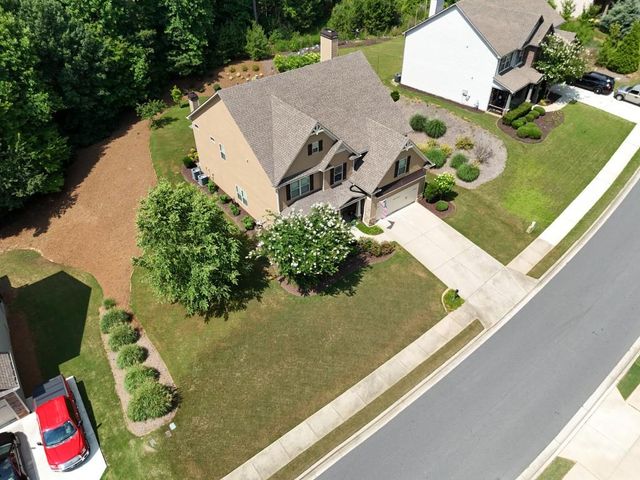 407 Riverwalk Manor Drive, Dallas, GA 30132