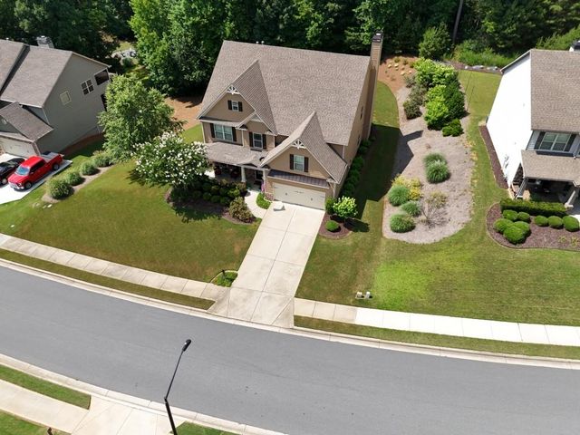 407 Riverwalk Manor Drive, Dallas, GA 30132