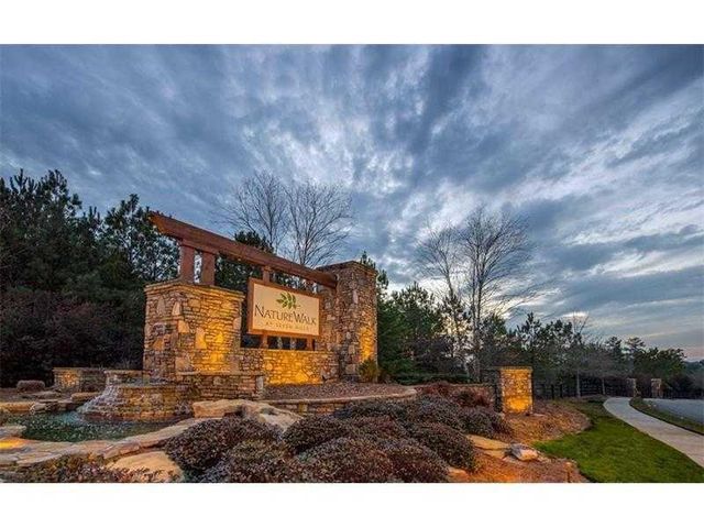 407 Riverwalk Manor Drive, Dallas, GA 30132