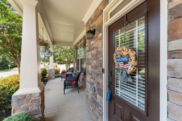 407 Riverwalk Manor Drive, Dallas, GA 30132