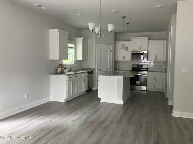 1930 Caracara Drive, New Bern, NC 28560