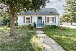 2300 Sunnyside Avenue, Lansing, MI 48910