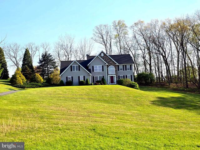 861 DUNKELS CHURCH RD, Kutztown, PA 19530
