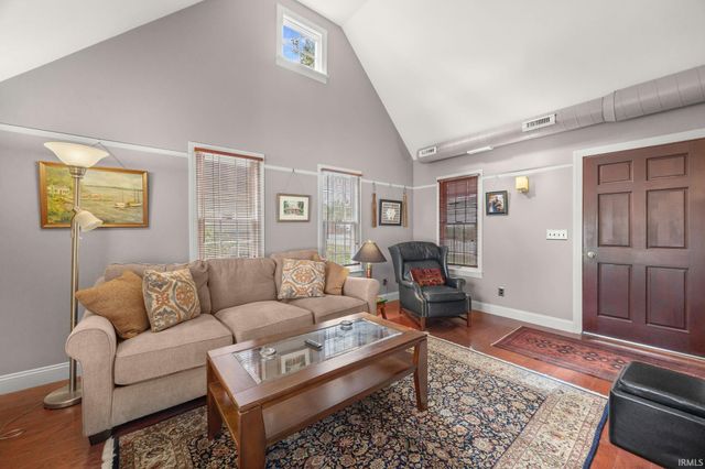 201 E Franklin Street, Delphi, IN 46923