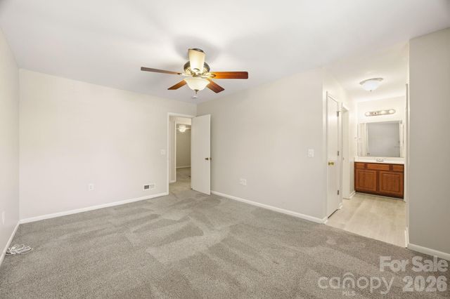 3132 Heathstead Place, Charlotte, NC 28210