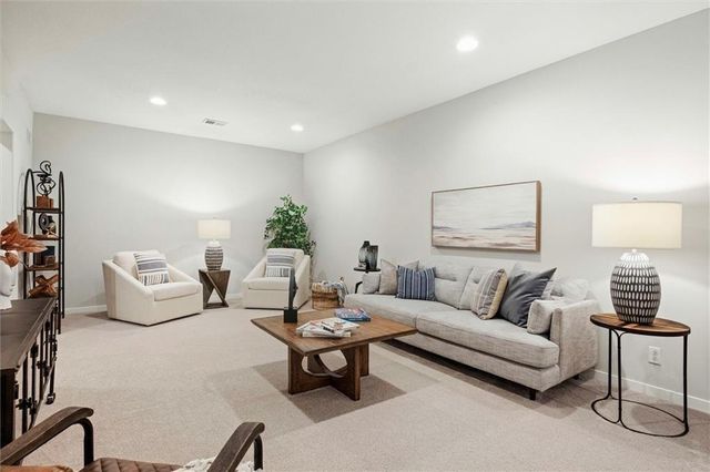 17394 S Raintree Drive Bldg I Unit 33, Olathe, KS 66062