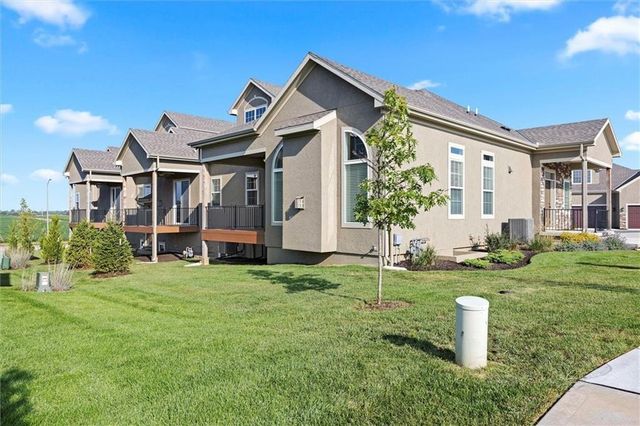 17394 S Raintree Drive Bldg I Unit 33, Olathe, KS 66062