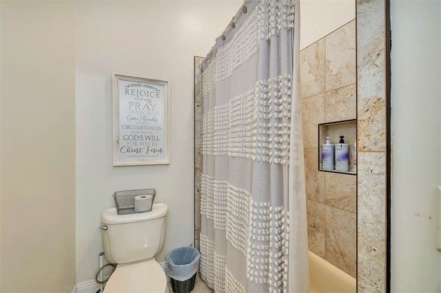 162 Harbor Point Drive, Brunswick, GA 31523