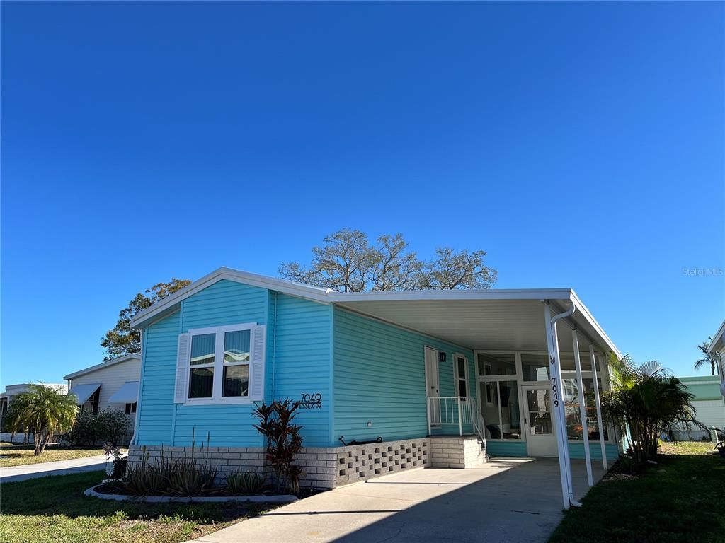 7049 MOUNT ESSEX DRIVE NE 521, St Petersburg, FL 33702