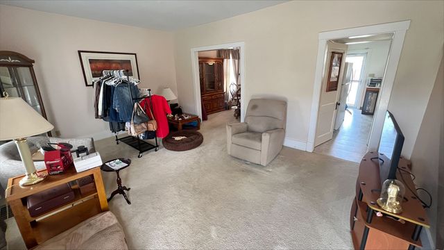 421 Argonne Drive, New Kensington, PA 15068