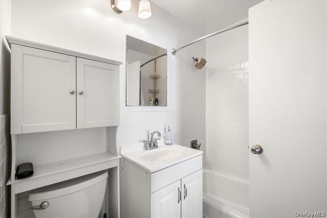 33 Barker Avenue 2J, White Plains, NY 10601