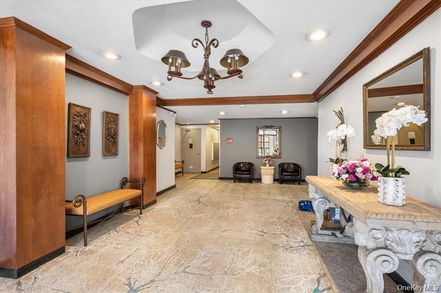 33 Barker Avenue 2J, White Plains, NY 10601