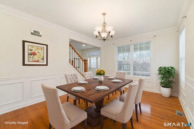 12 Red Oak Lane, Seymour, CT 06483