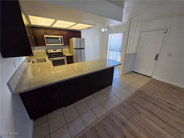 4300 North Lamont Street 261, Las Vegas, NV 89115