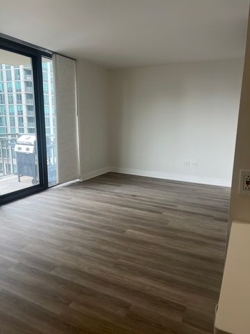 630 N State Street 1901, Chicago, IL 60610