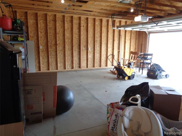 2145 4th Street, Trenton, MI 48183