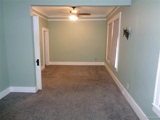 2145 4th Street, Trenton, MI 48183