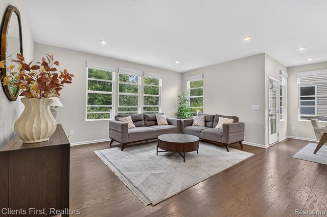 4699 Bingham Road, Canton, MI 48188