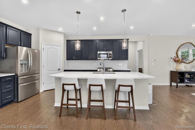 4699 Bingham Road, Canton, MI 48188