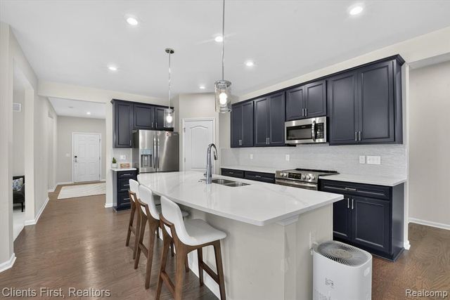 4699 Bingham Road, Canton, MI 48188