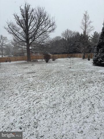 20 MINNICK RD, Inwood, WV 25428