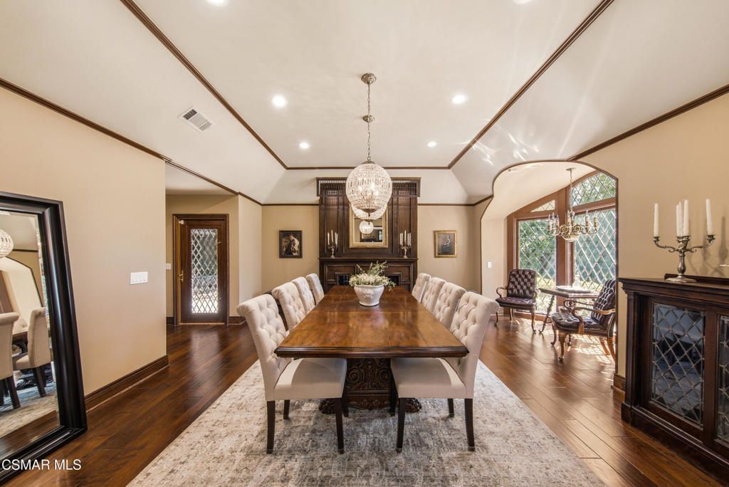 Image 35 of property listing at 5676 Colodny Drive, Agoura Hills, CA 91301