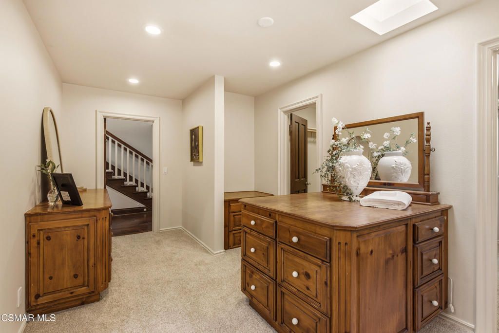 Image 55 of property listing at 5676 Colodny Drive, Agoura Hills, CA 91301