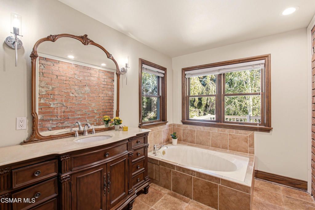 Image 68 of property listing at 5676 Colodny Drive, Agoura Hills, CA 91301