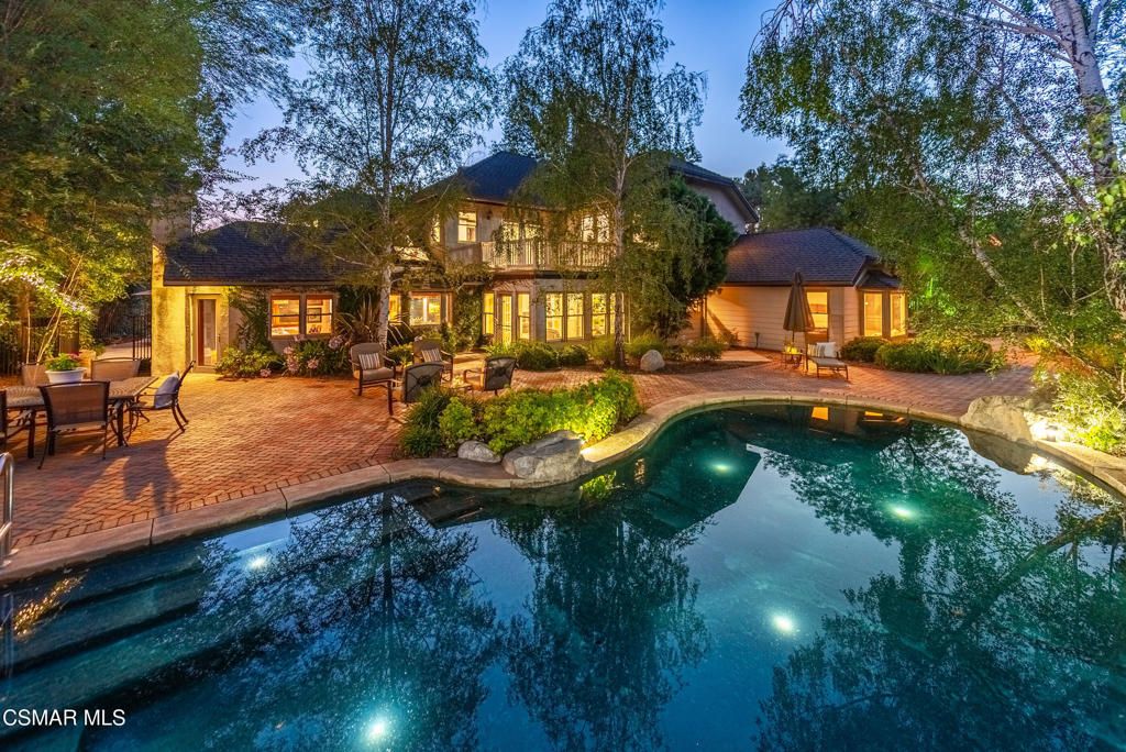 Image 73 of property listing at 5676 Colodny Drive, Agoura Hills, CA 91301