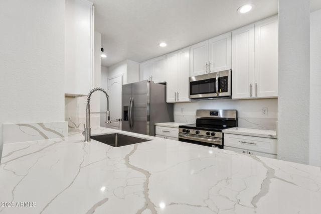2035 S ELM Street 126, Tempe, AZ 85282