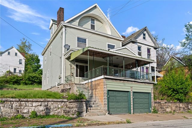 415 Mills Ave, Braddock, PA 15104